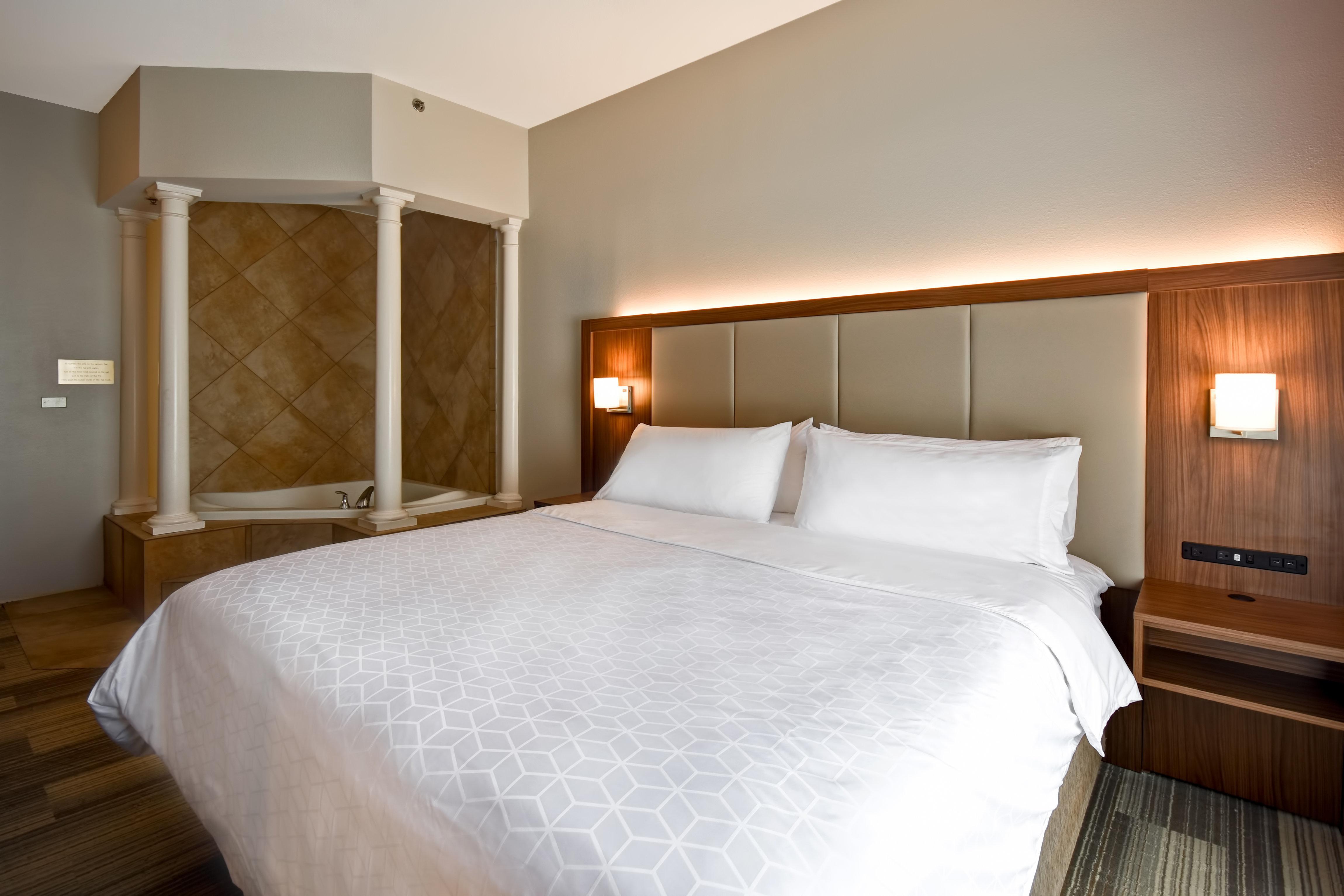 Holiday Inn Express & Suites Schererville By Ihg Exterior photo