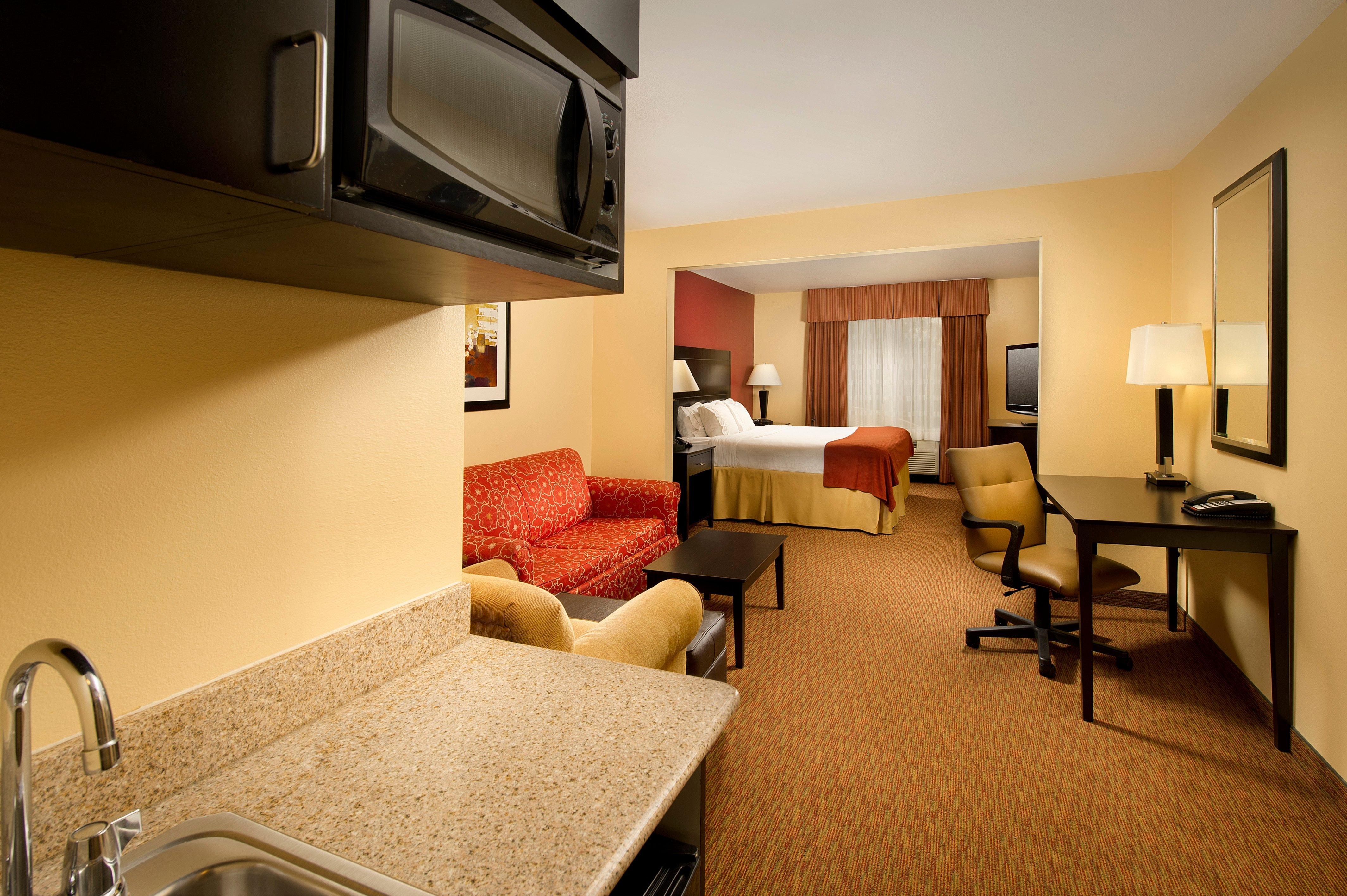 Holiday Inn Express & Suites Schererville By Ihg Exterior photo