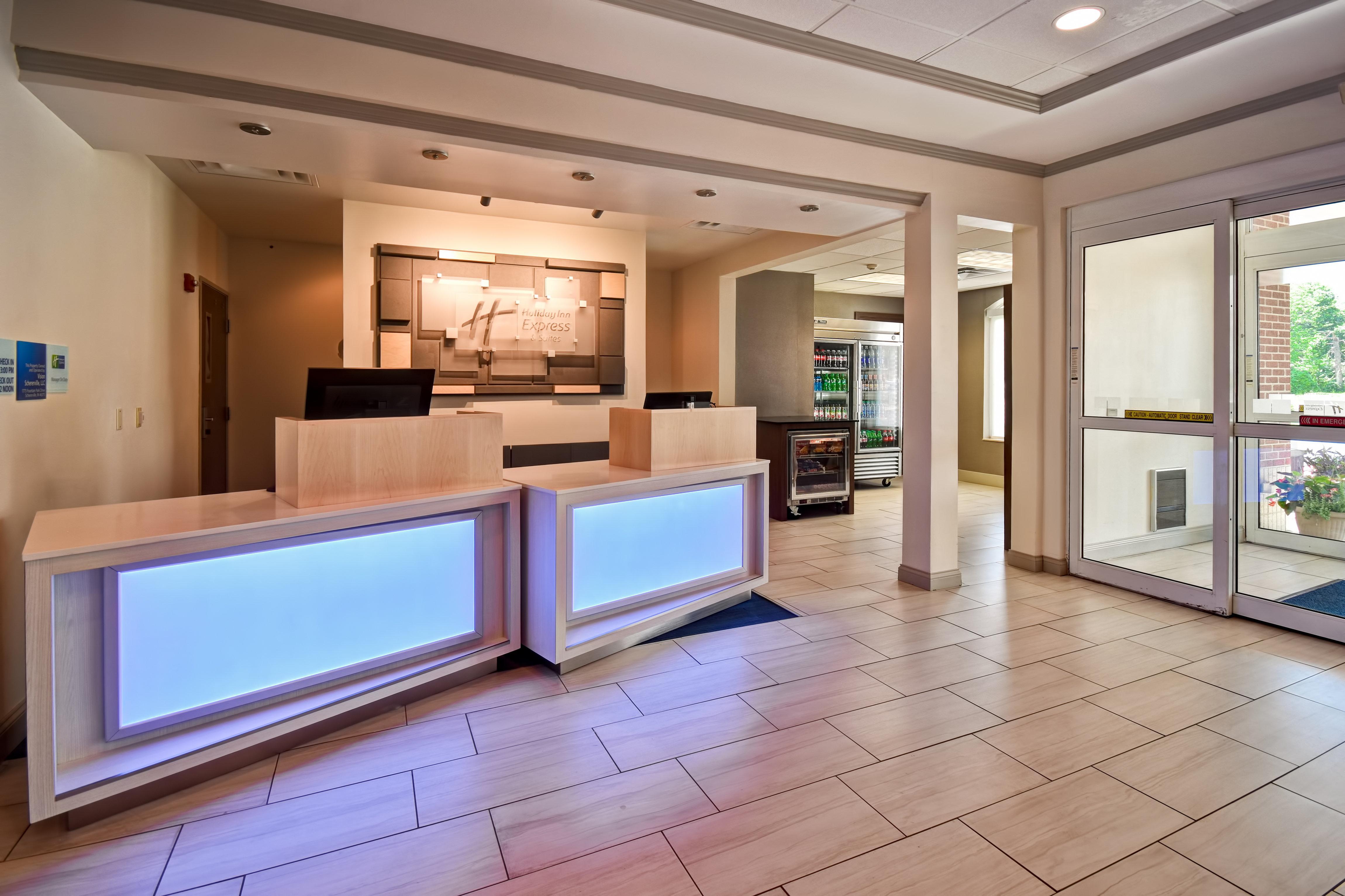 Holiday Inn Express & Suites Schererville By Ihg Exterior photo