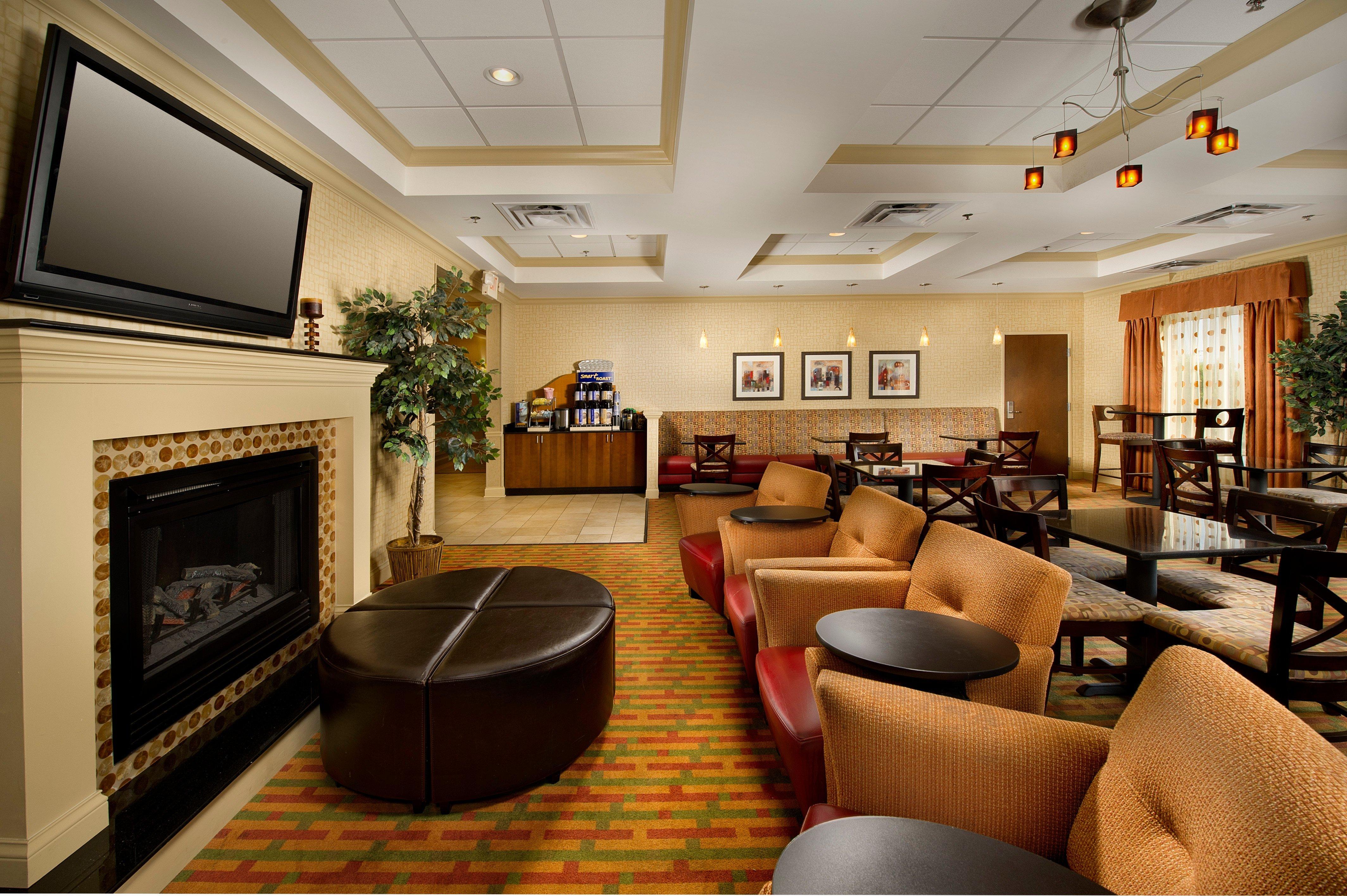 Holiday Inn Express & Suites Schererville By Ihg Exterior photo