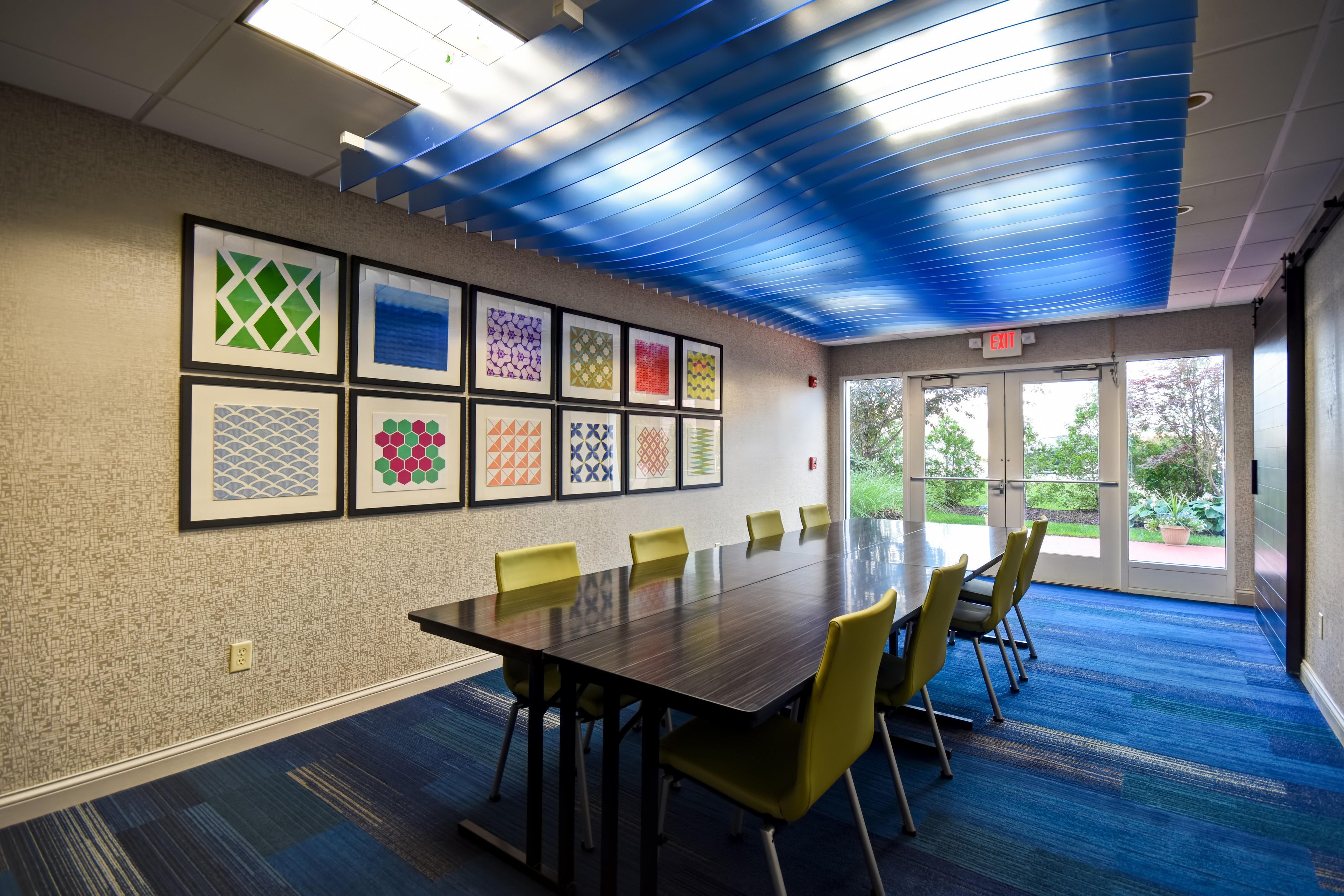 Holiday Inn Express & Suites Schererville By Ihg Exterior photo
