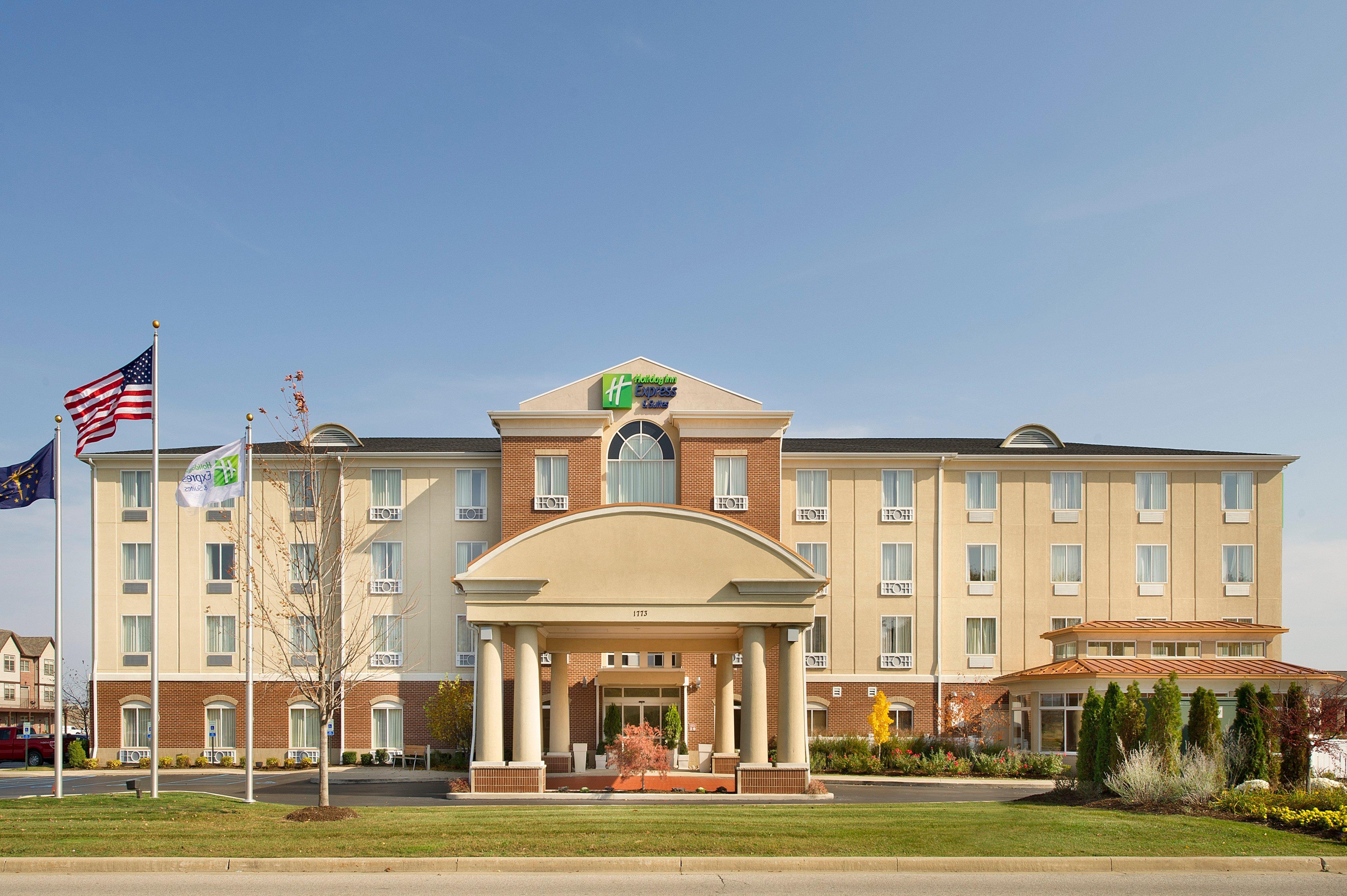 Holiday Inn Express & Suites Schererville By Ihg Exterior photo