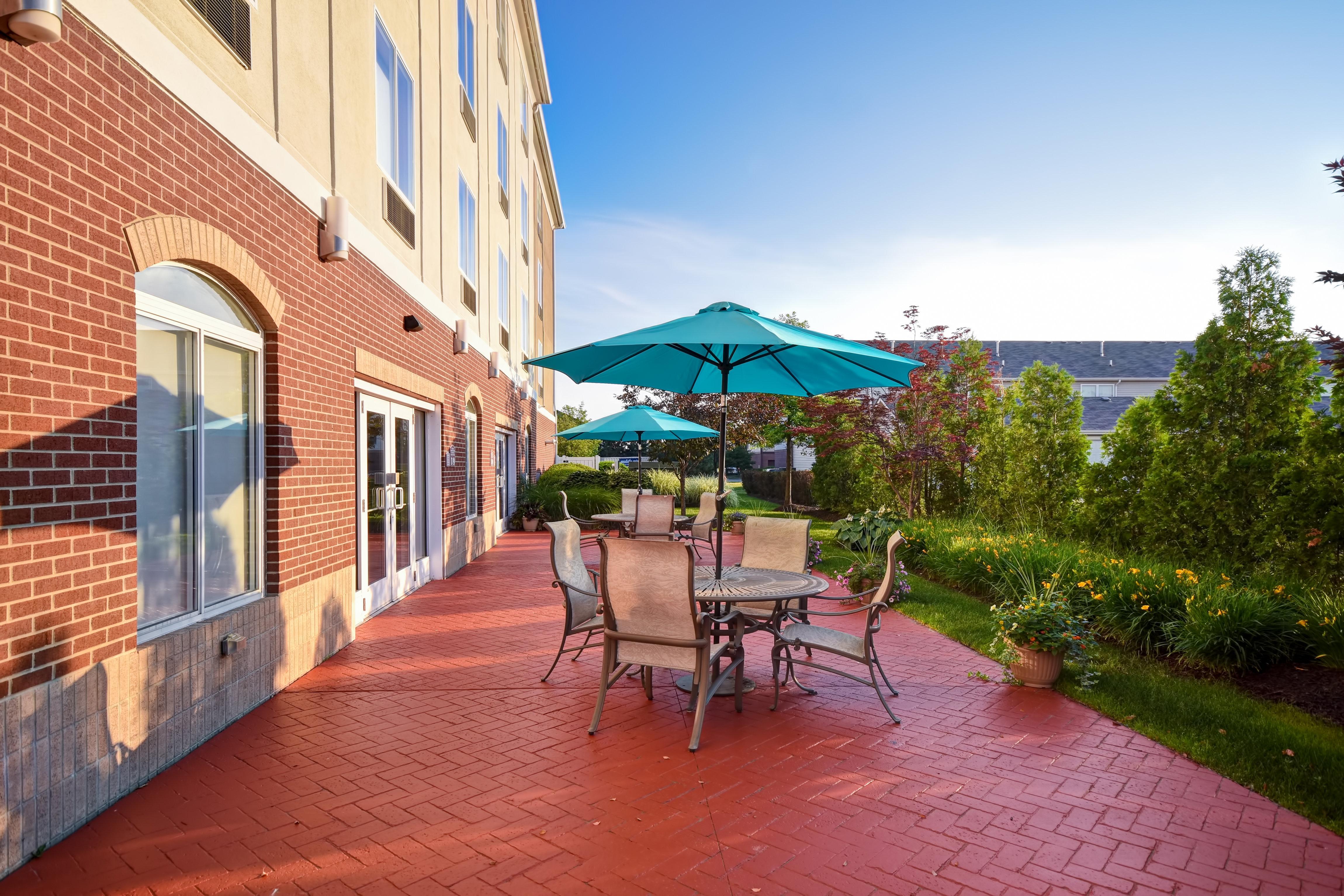 Holiday Inn Express & Suites Schererville By Ihg Exterior photo