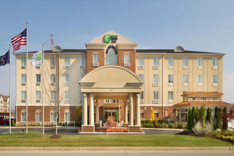 Holiday Inn Express & Suites Schererville By Ihg Exterior photo