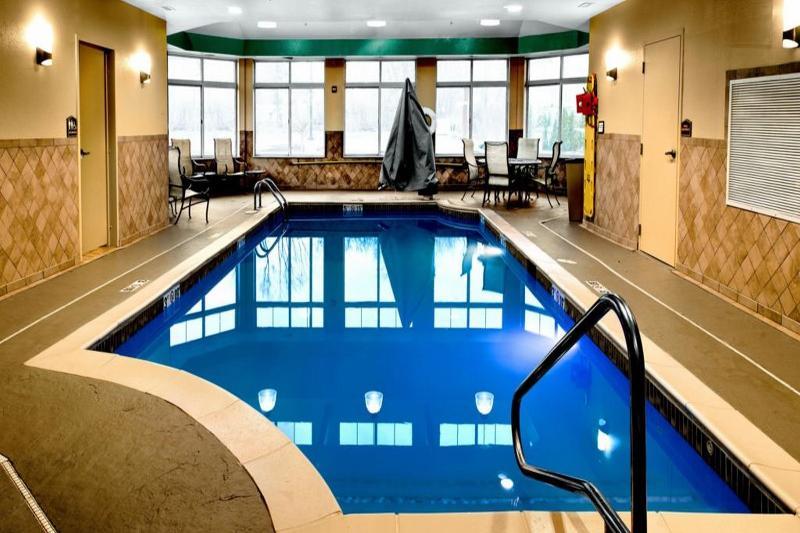 Holiday Inn Express & Suites Schererville By Ihg Exterior photo