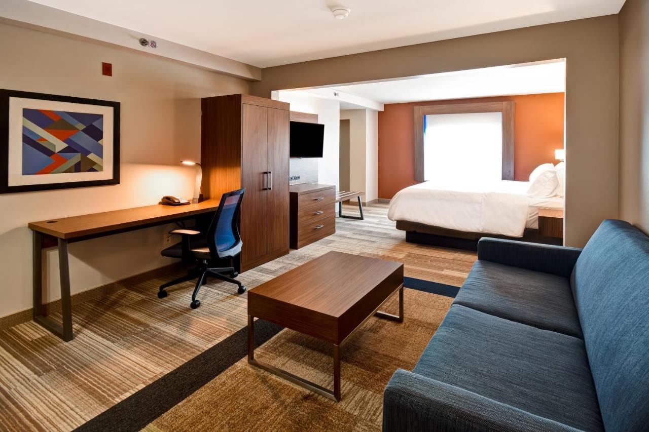 Holiday Inn Express & Suites Schererville By Ihg Exterior photo